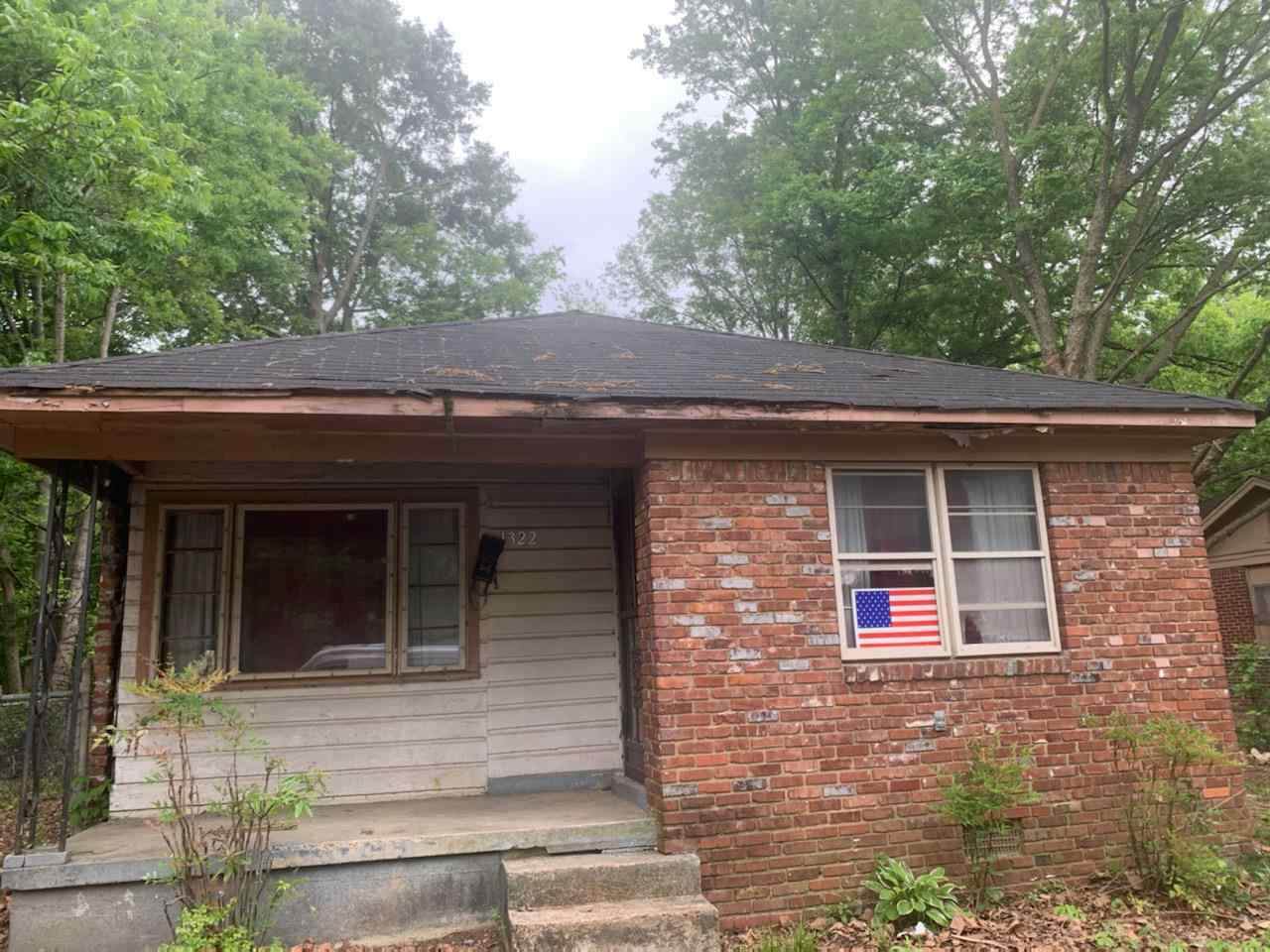 1322 Mcneil St - Photo 1