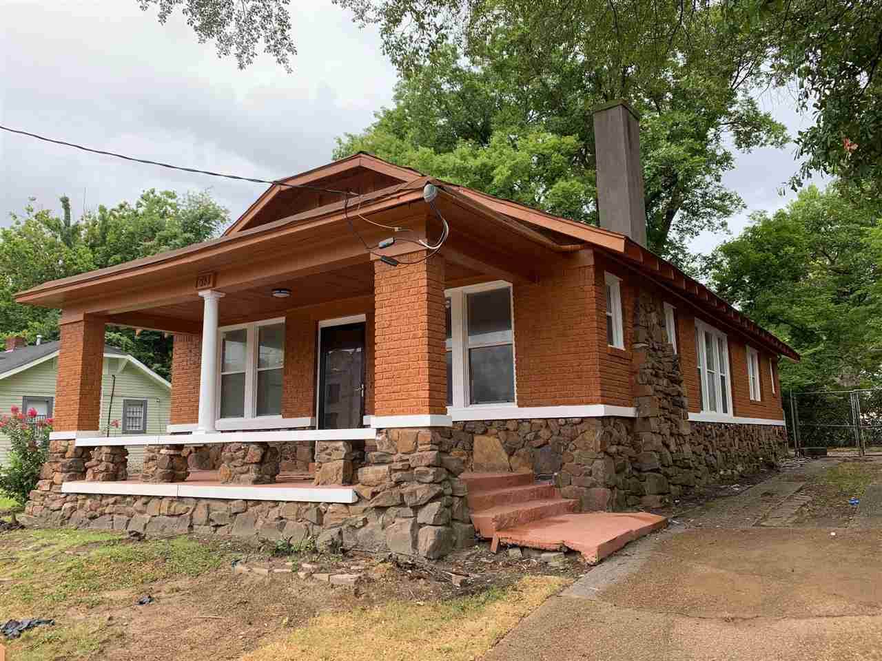 513 Dunlap St - Photo 1