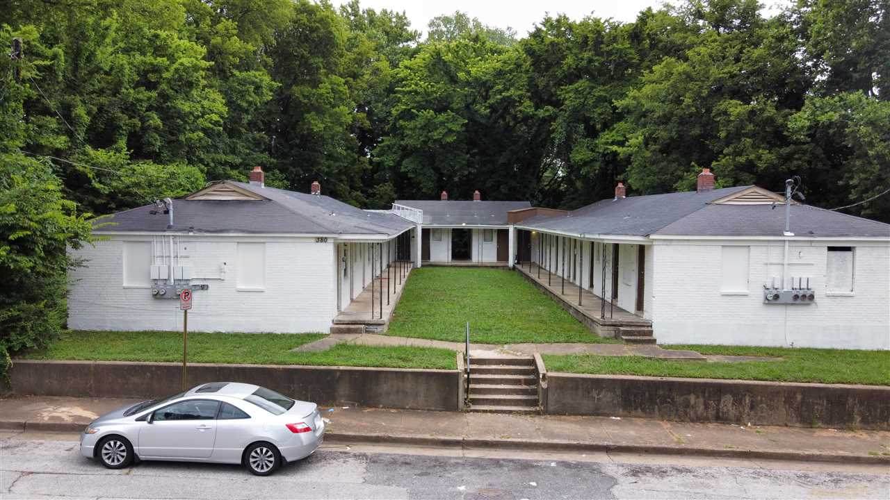 374 Dunlap St - Photo 1