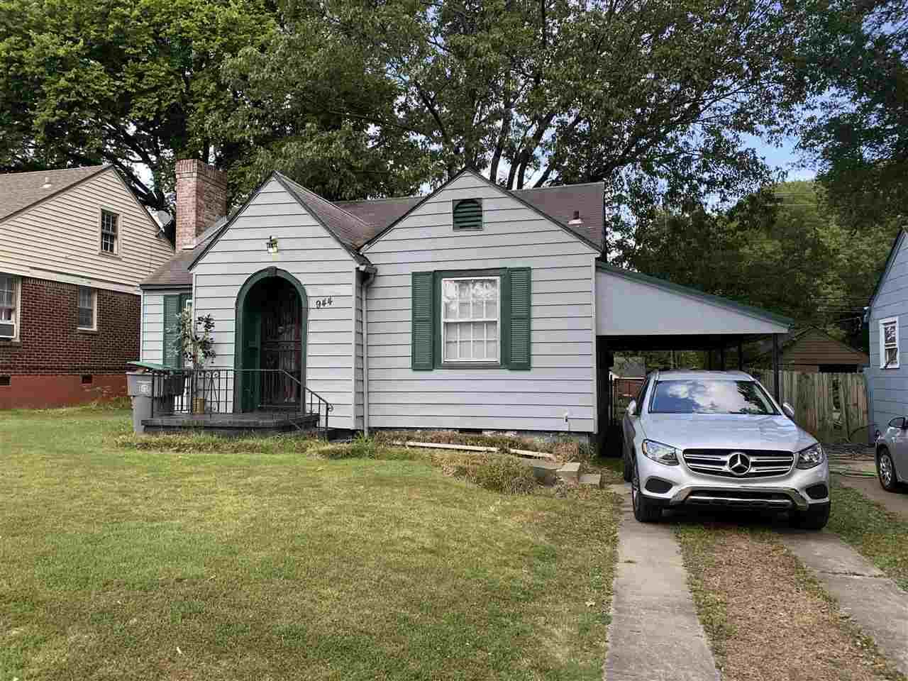 944 Birch St - Photo 1