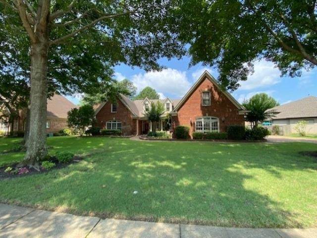1915 Shepards Bush Ln - Photo 1