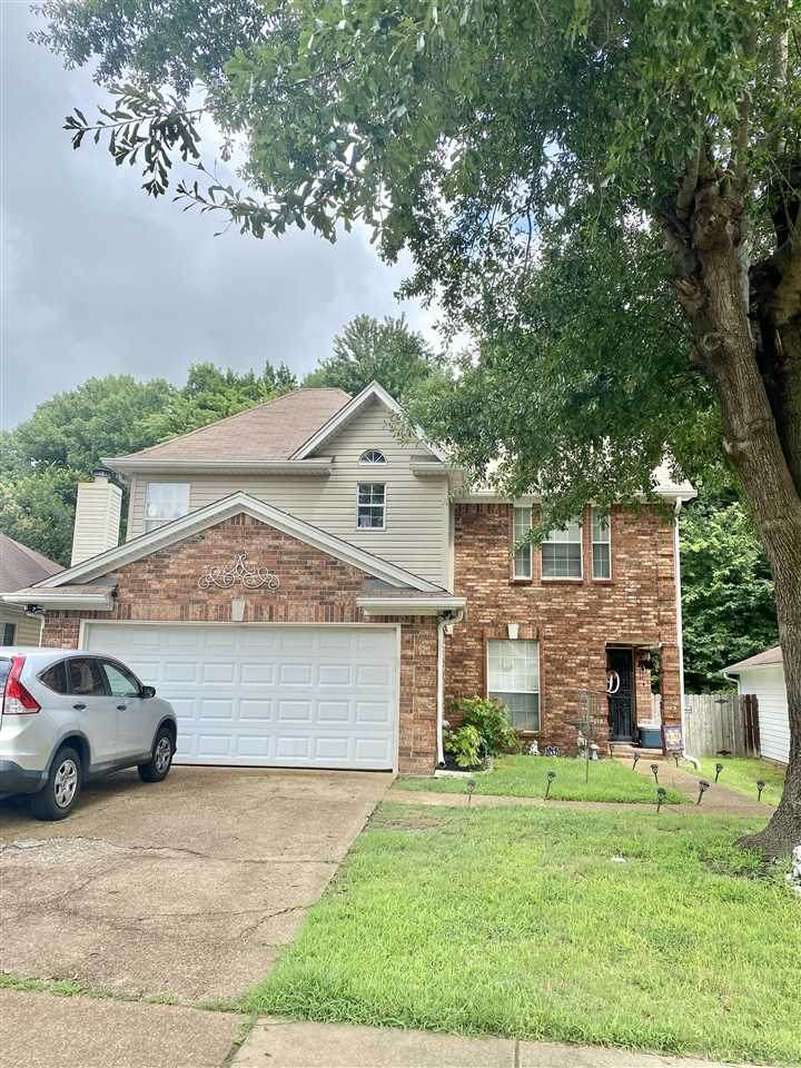 5470 Pine Oak Ln - Photo 1