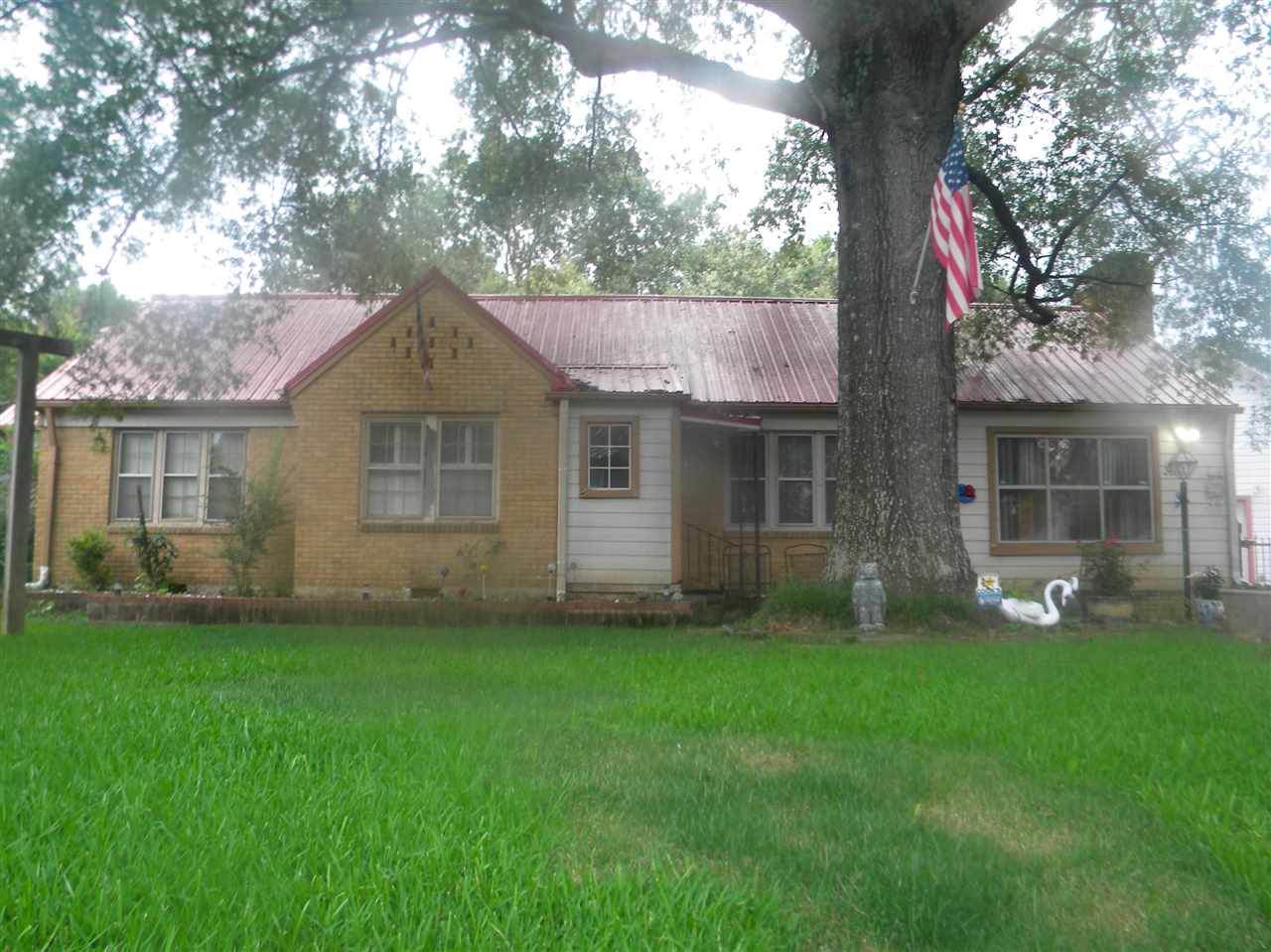 3668 Aurora Cir - Photo 1