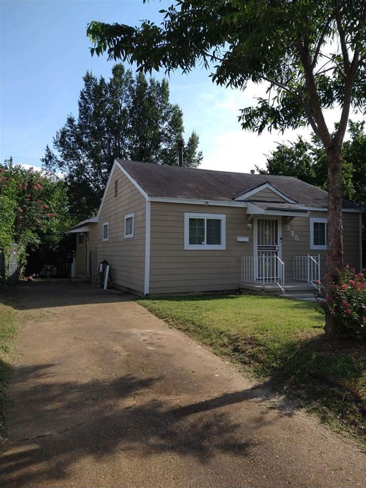 335 Joubert Ave - Photo 1