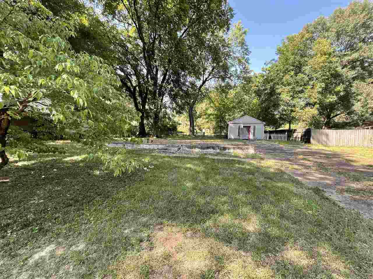 990 Par Ave - Photo 1