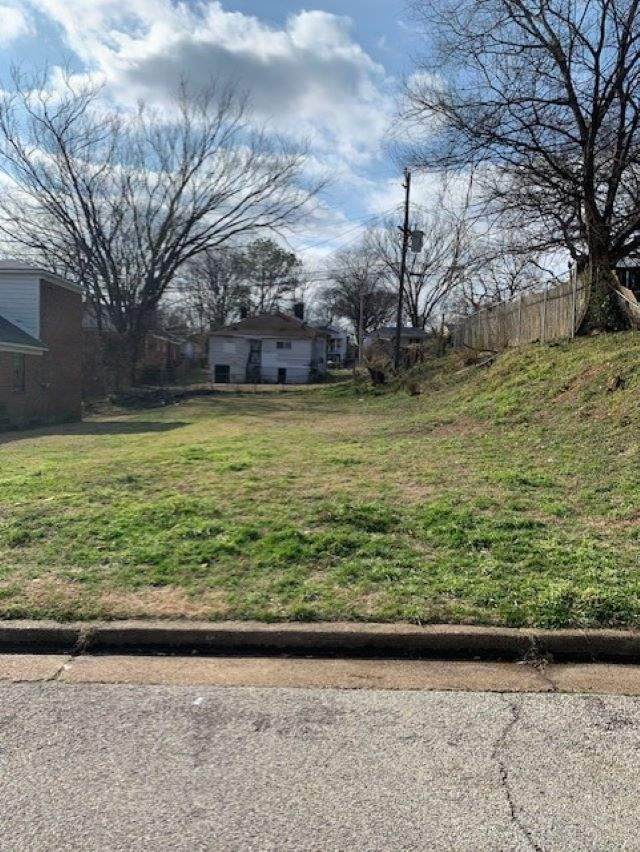 1425 Hemlock St - Photo 1