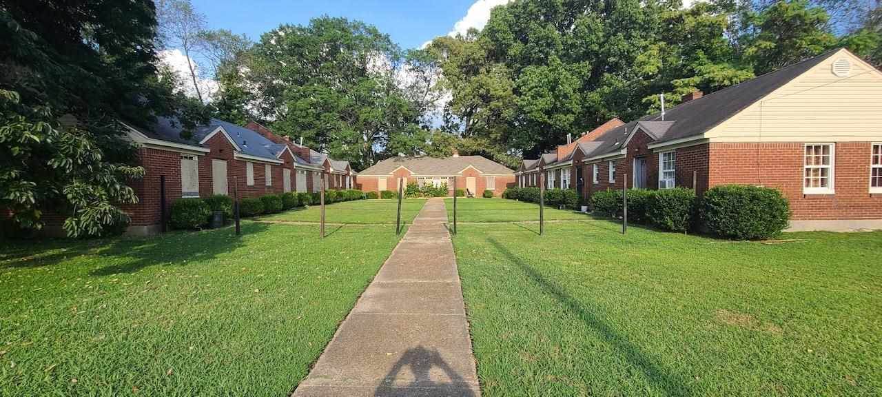1572 Hanauer St - Photo 1