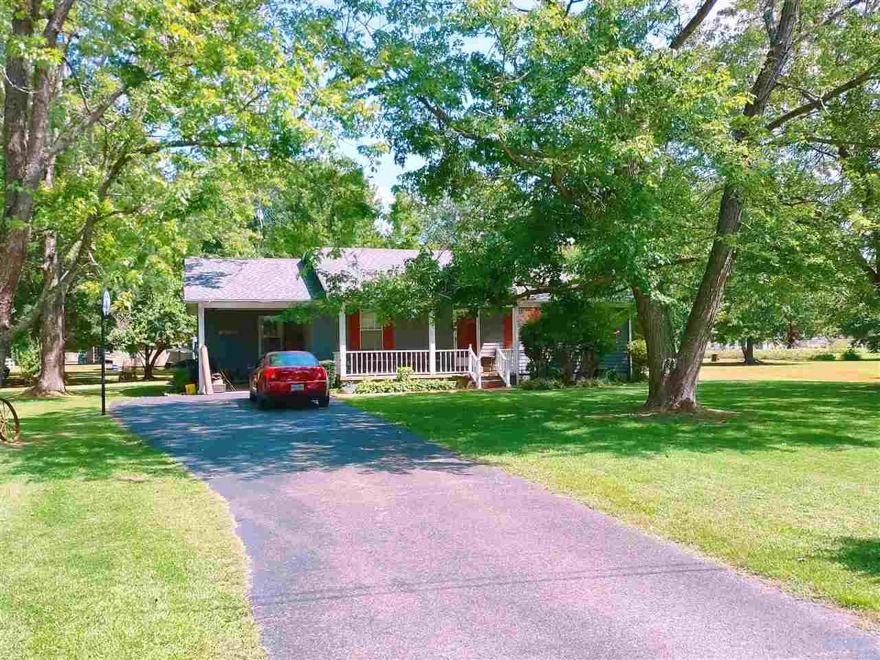 356 Garey Loop - Photo 1