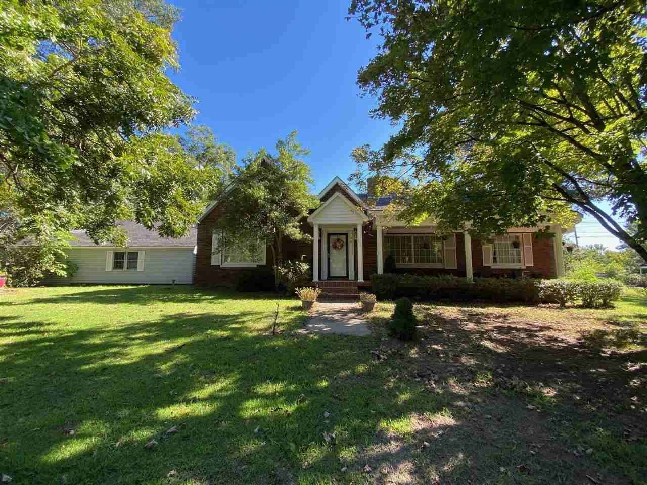 24 Covington St - Photo 1