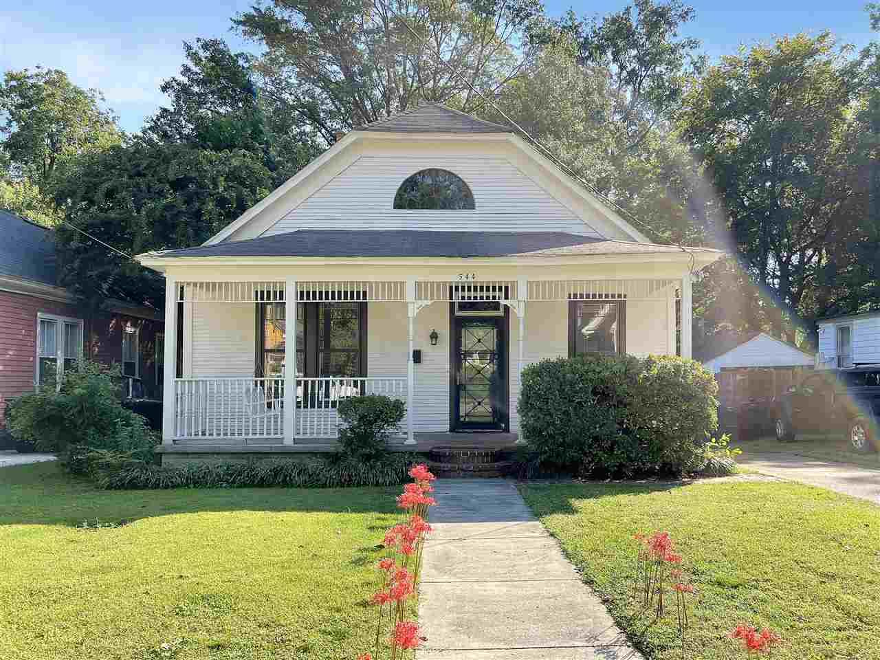 544 Summitt St - Photo 1