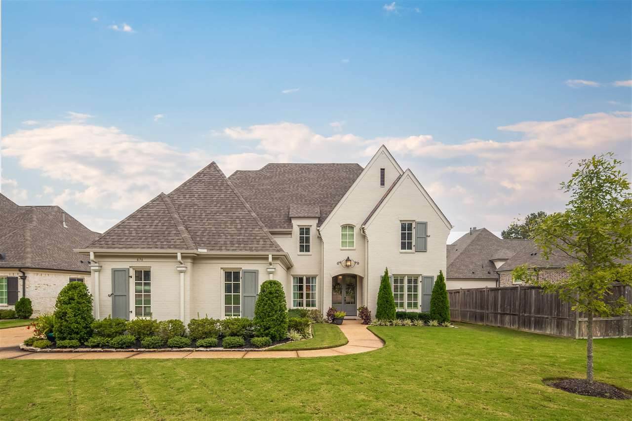 636 Justana Dr - Photo 1