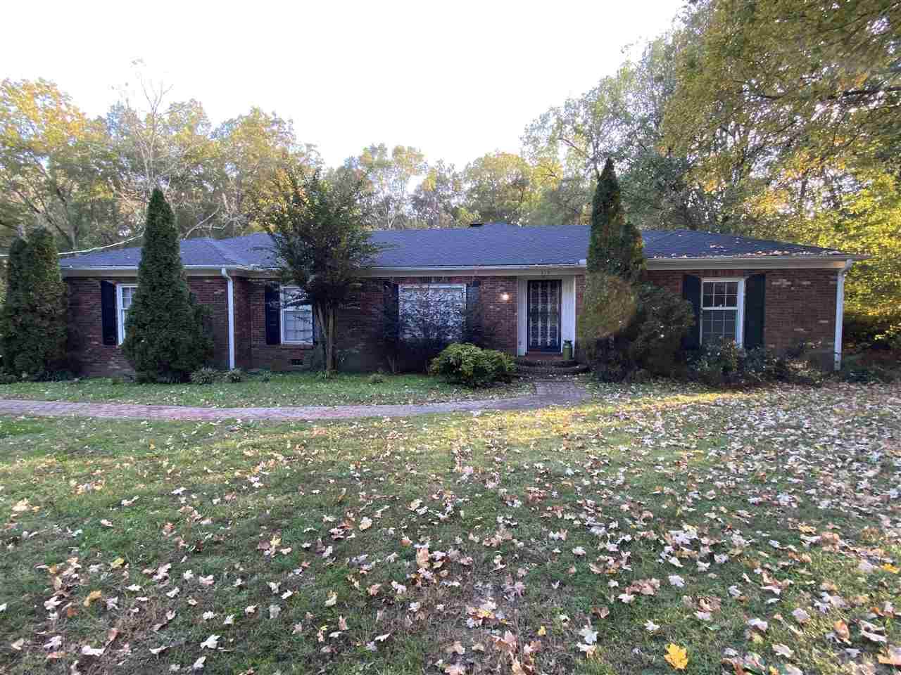 317 Marginal St - Photo 1