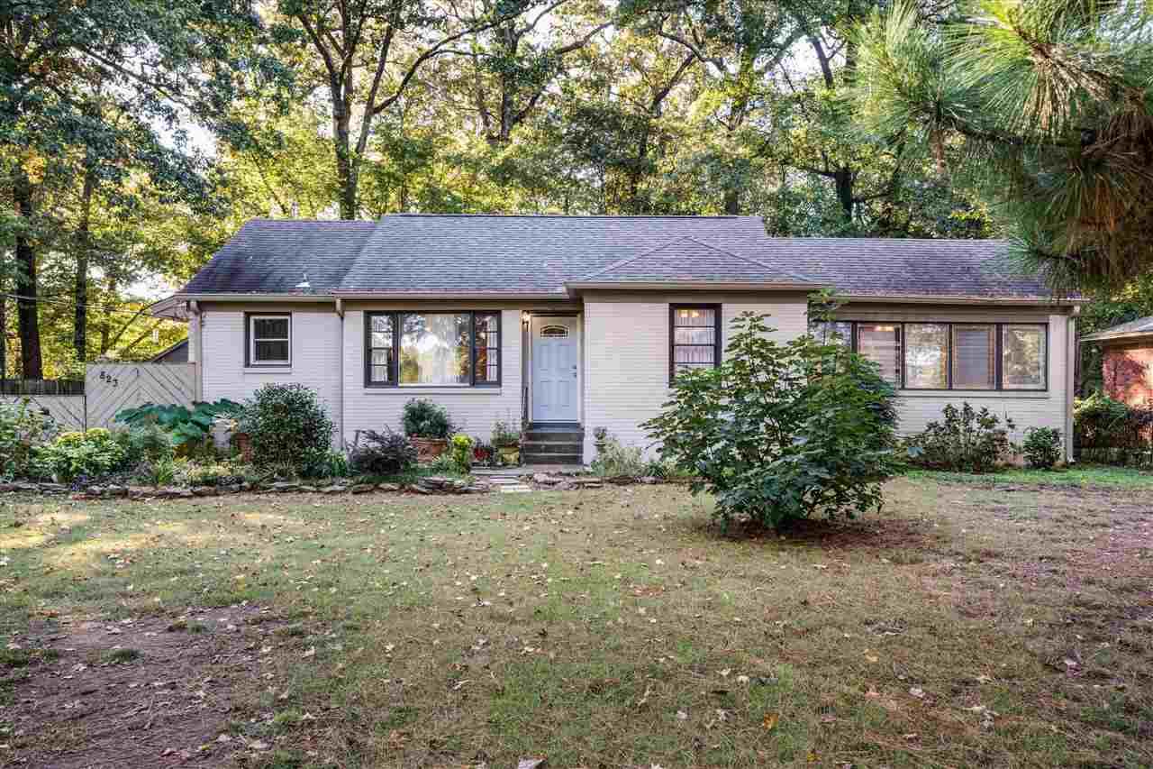 823 Dillworth St - Photo 1