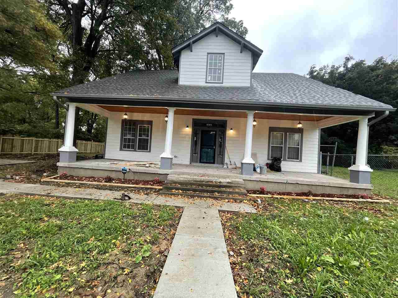 1605 Southern Ave - Photo 1