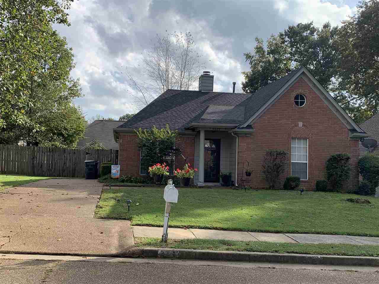 5597 Walden Ridge Dr - Photo 1