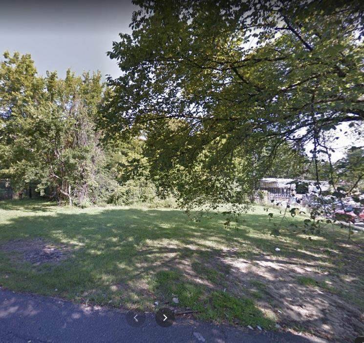 2648 Ogden Ave - Photo 1