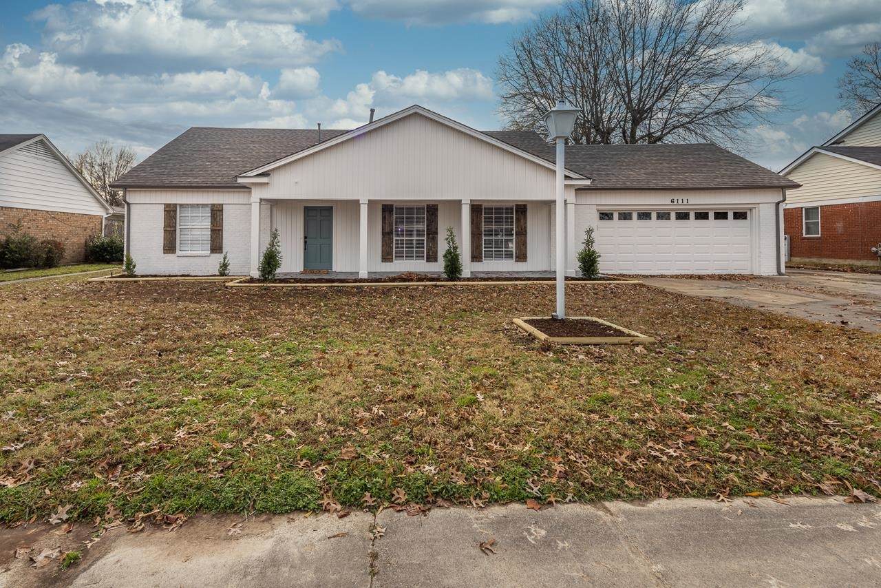 6111 Pebble Beach Ave - Photo 1
