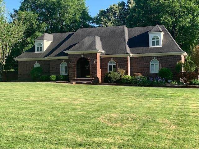 10145 Barn Hill Dr - Photo 1