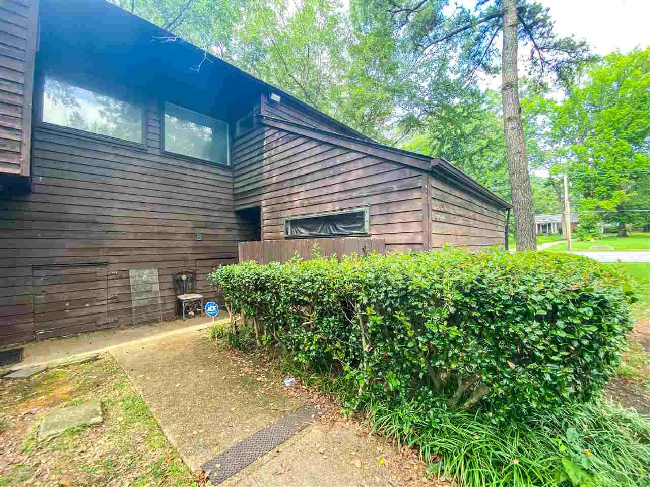 3956 Grahamdale Cir - Photo 1