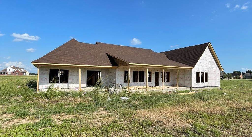 614 East Lake Dr - Photo 1