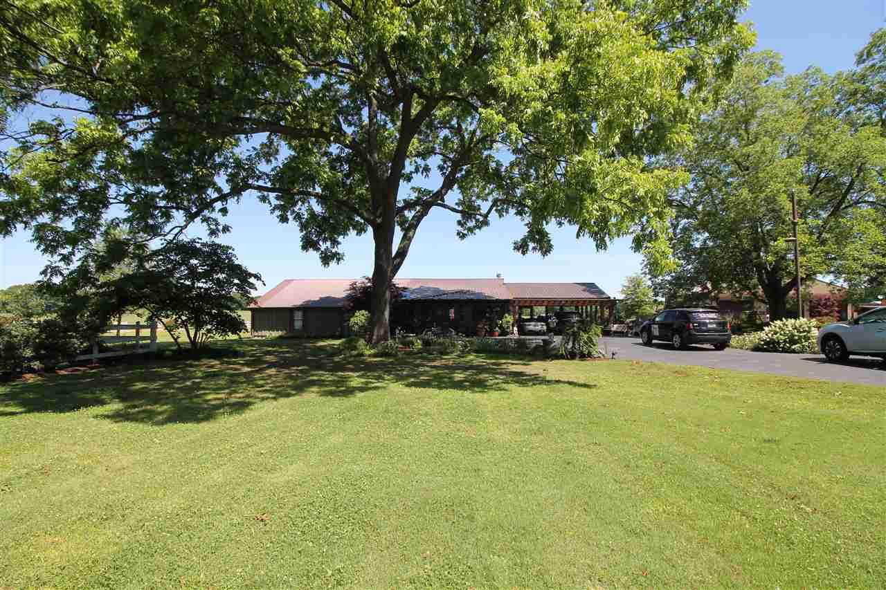 180 Holly Grove Rd - Photo 1