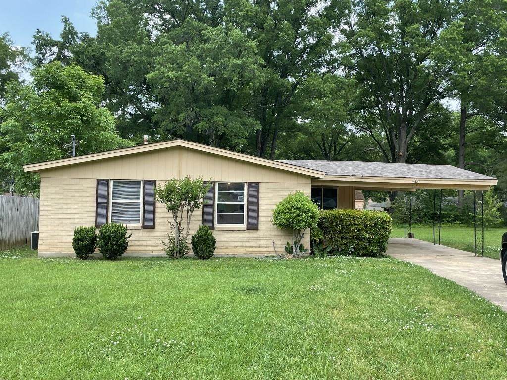 446 Starlight Dr - Photo 1