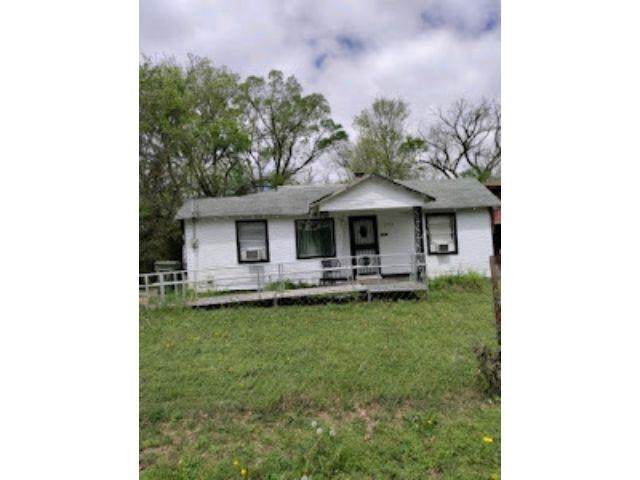 2432 Midway Ave - Photo 1