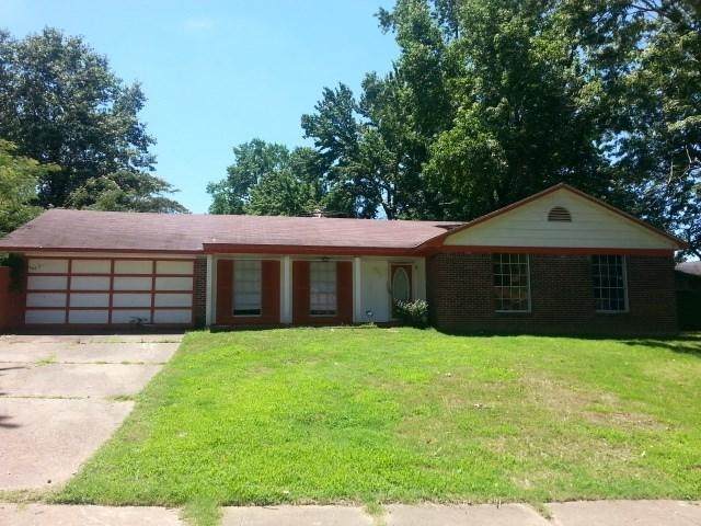 4301 Coventry Dr - Photo 1