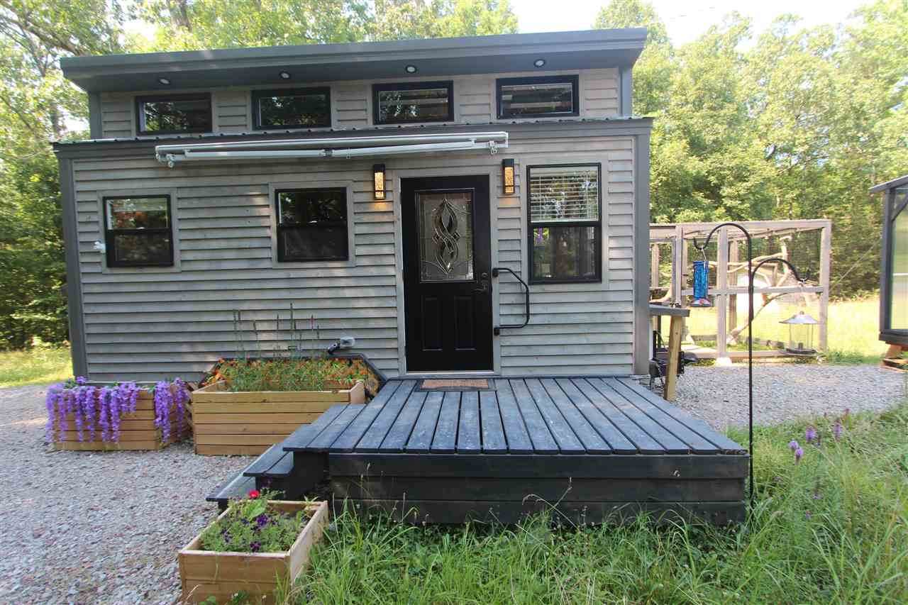 2850 Cave Springs Rd - Photo 1