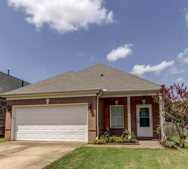 4960 Water Brook Cir - Photo 1