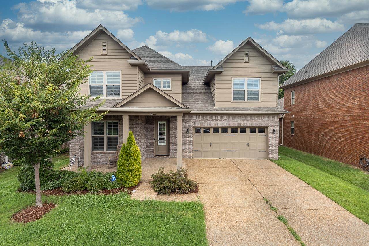 1668 Jennings Mill Ln - Photo 1