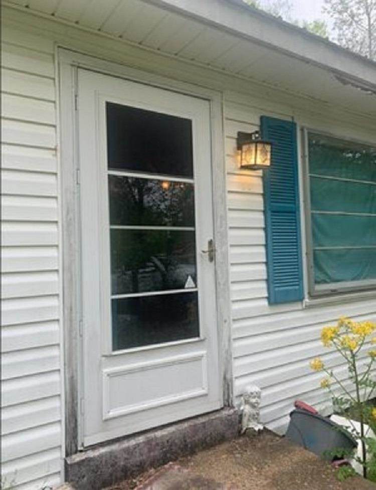 895 Old Town Loop - Photo 1
