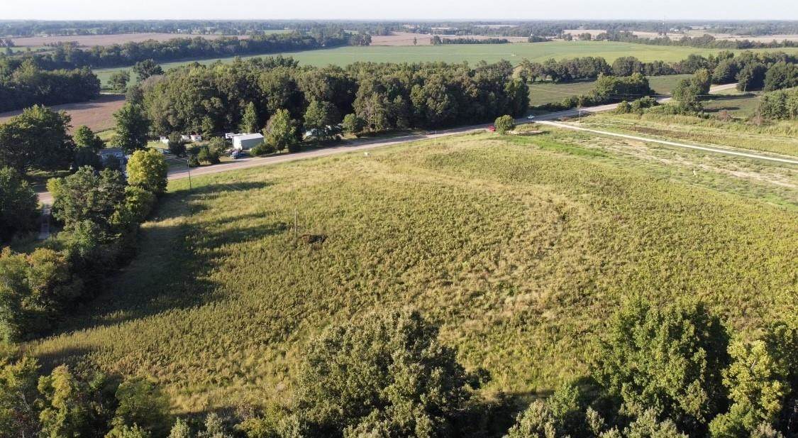 0 14 Hwy - Photo 1