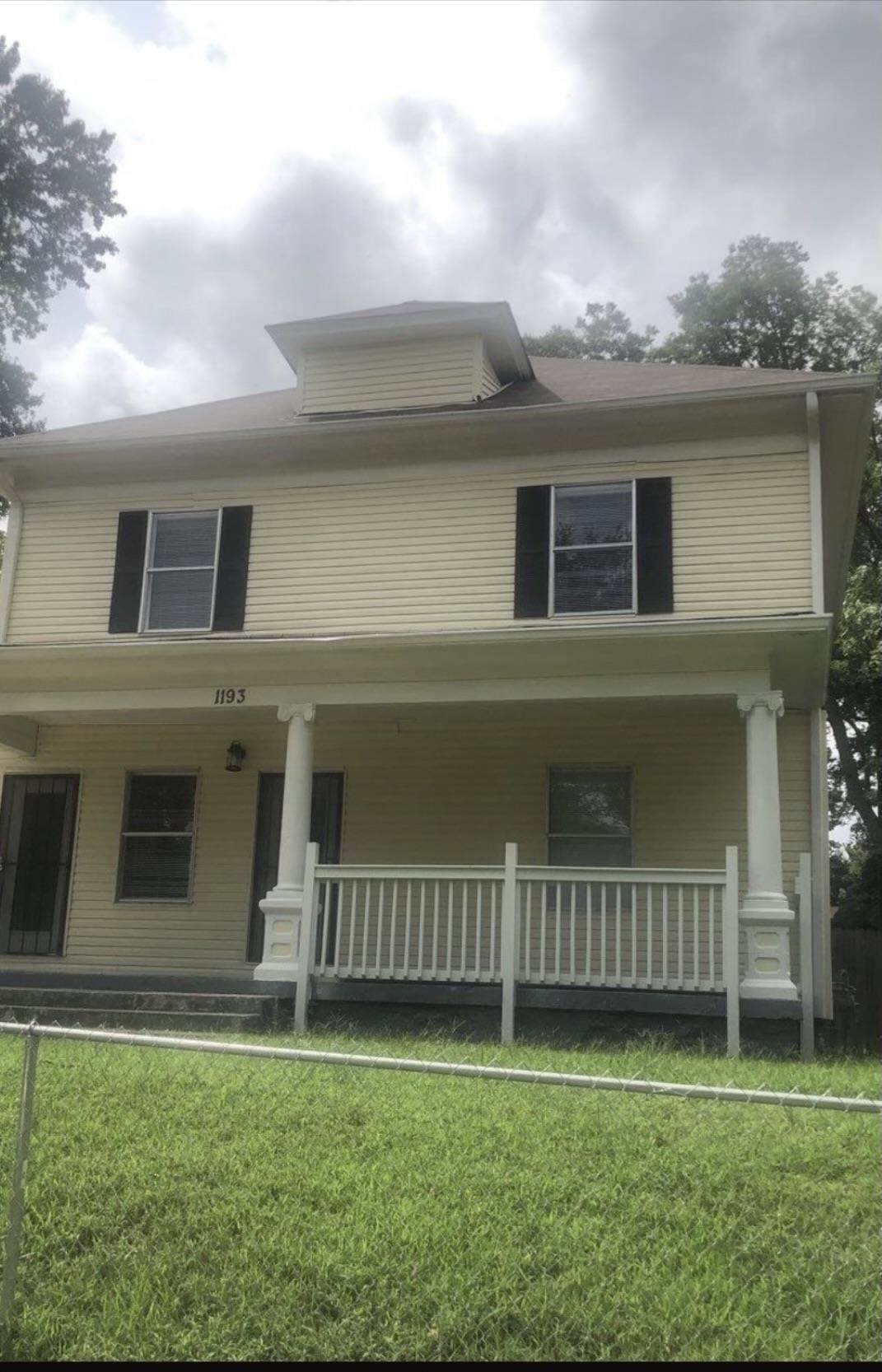 1193 Azalia St - Photo 1