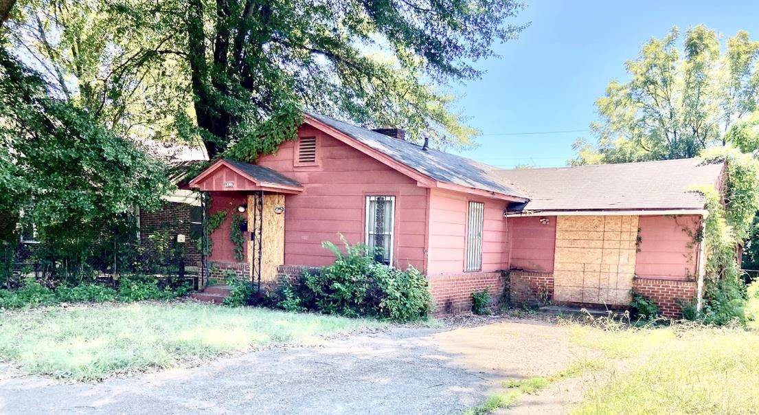 1459 South Ave - Photo 1
