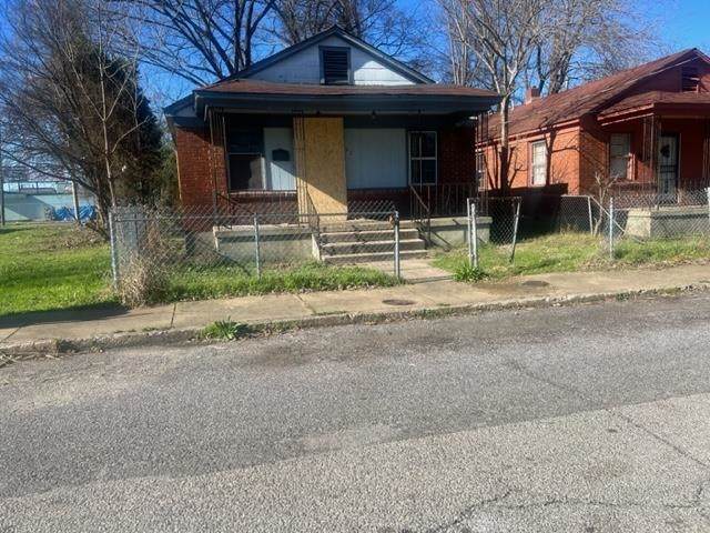 727 Olympic St - Photo 1