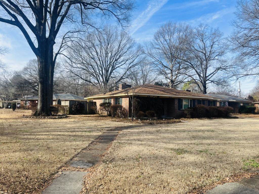 5070 Whiteway Cv - Photo 1
