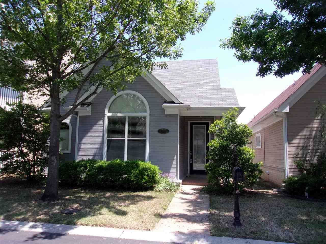 1368 Harbor Park Dr - Photo 1