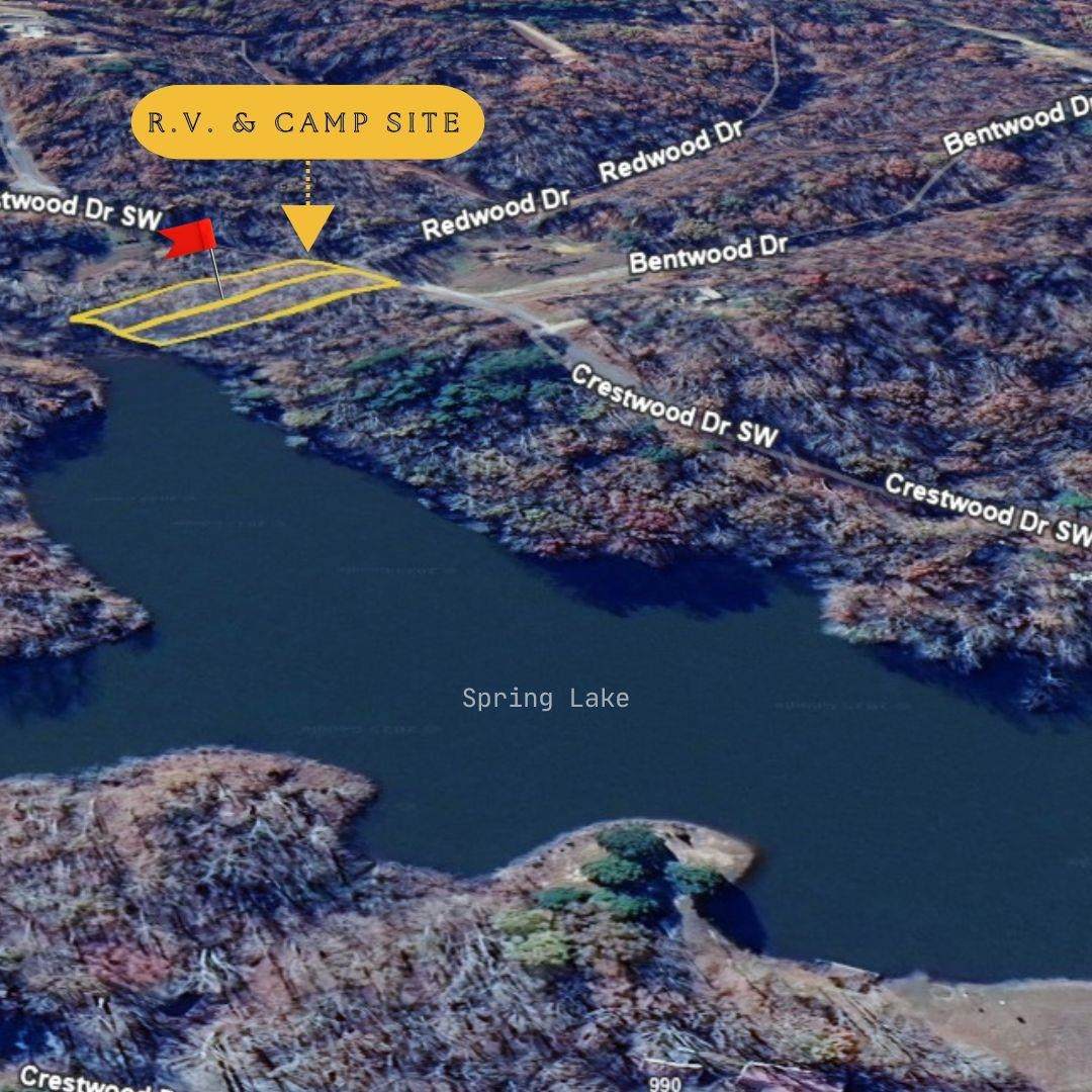 1025 & 1026 Crestwood Dr - Photo 1