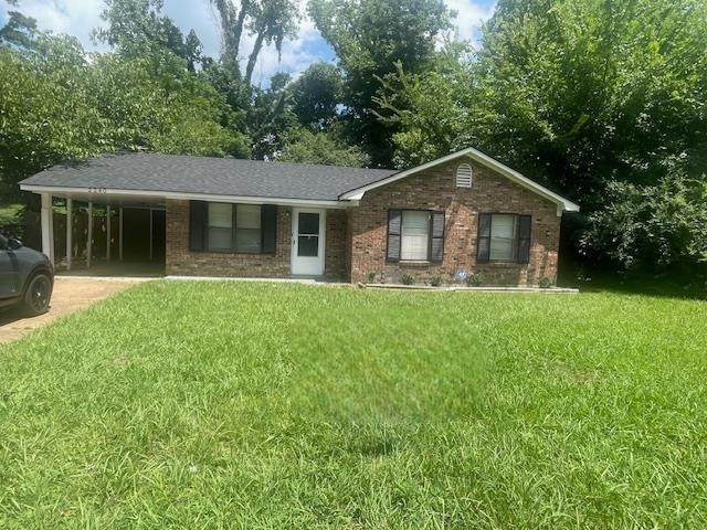 2240 Lisa Ave - Photo 1