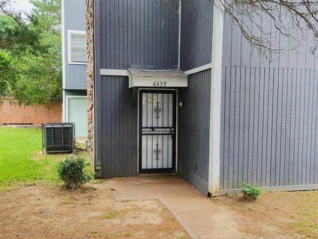 6439 Kirby Trees Dr - Photo 1