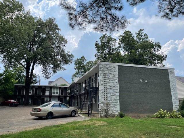 605 Patterson St - Photo 1