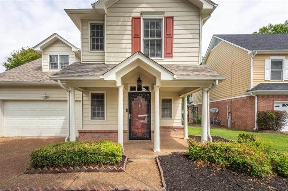 100 Riverwalk Pl - Photo 1