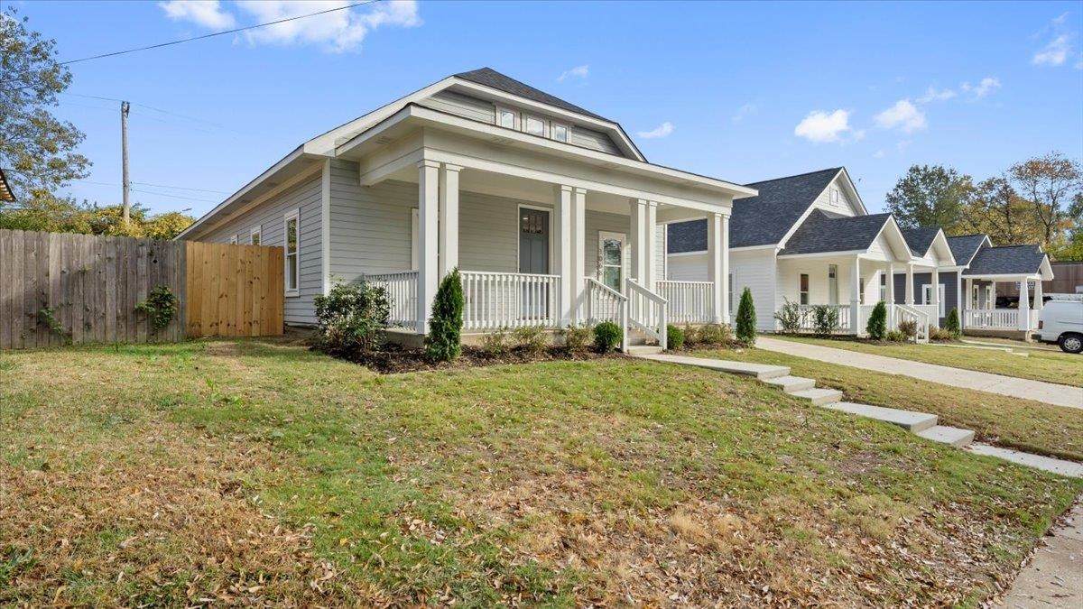 1068 Bruce Ave - Photo 1