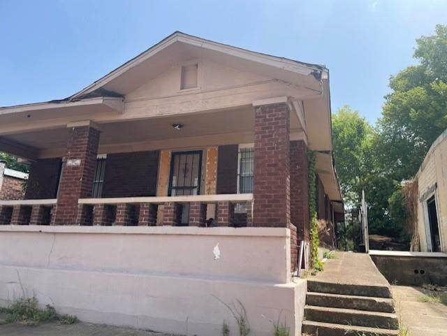 584 Scott St - Photo 1