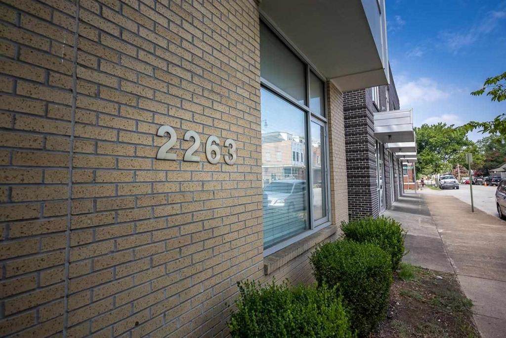 2263 Young Ave - Photo 1