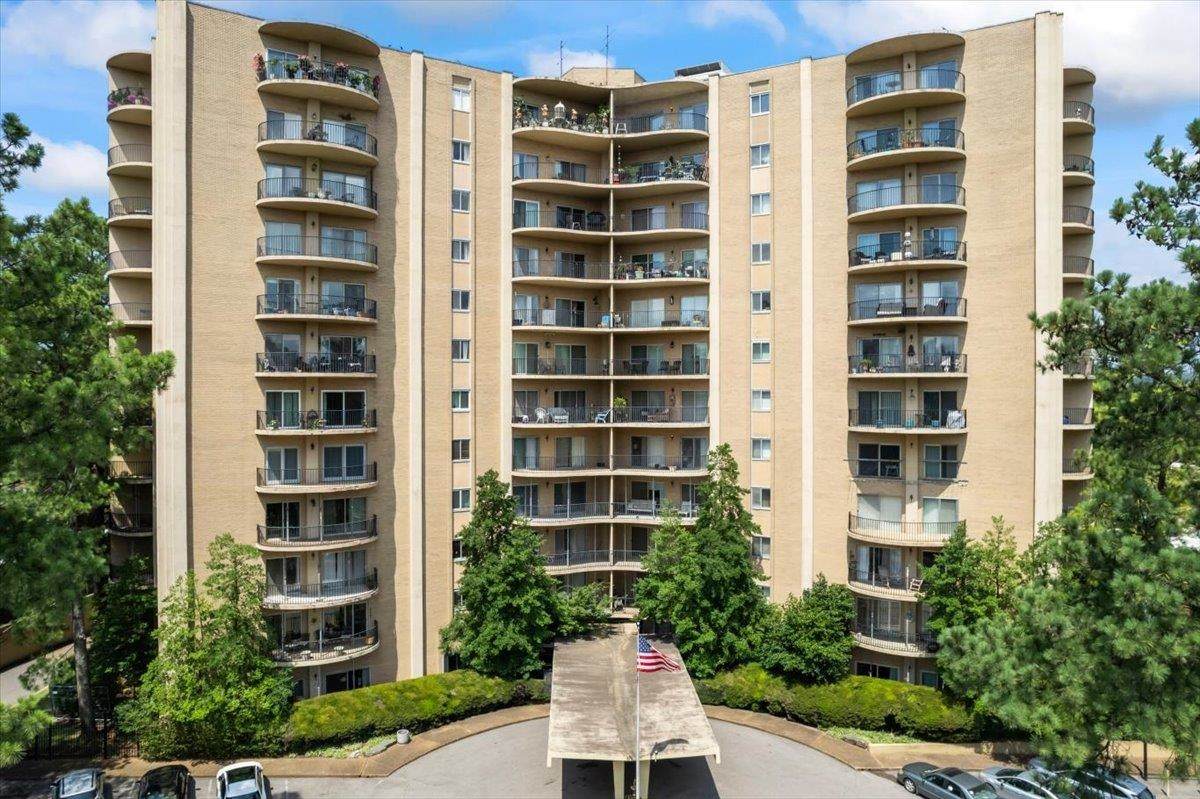 475 Highland St - Photo 1