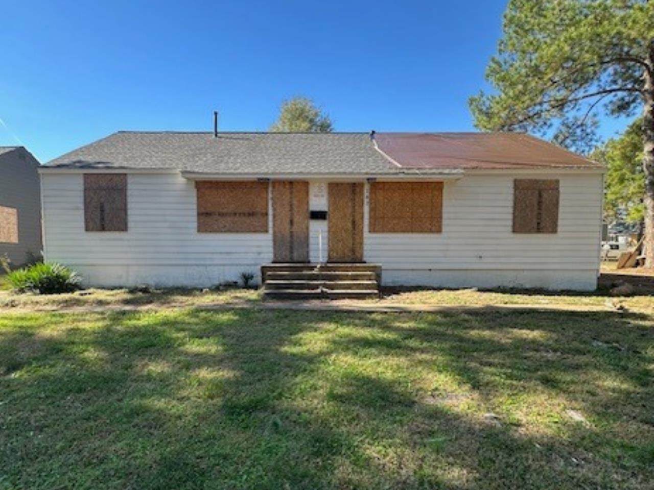 181 Hayden Pl - Photo 1