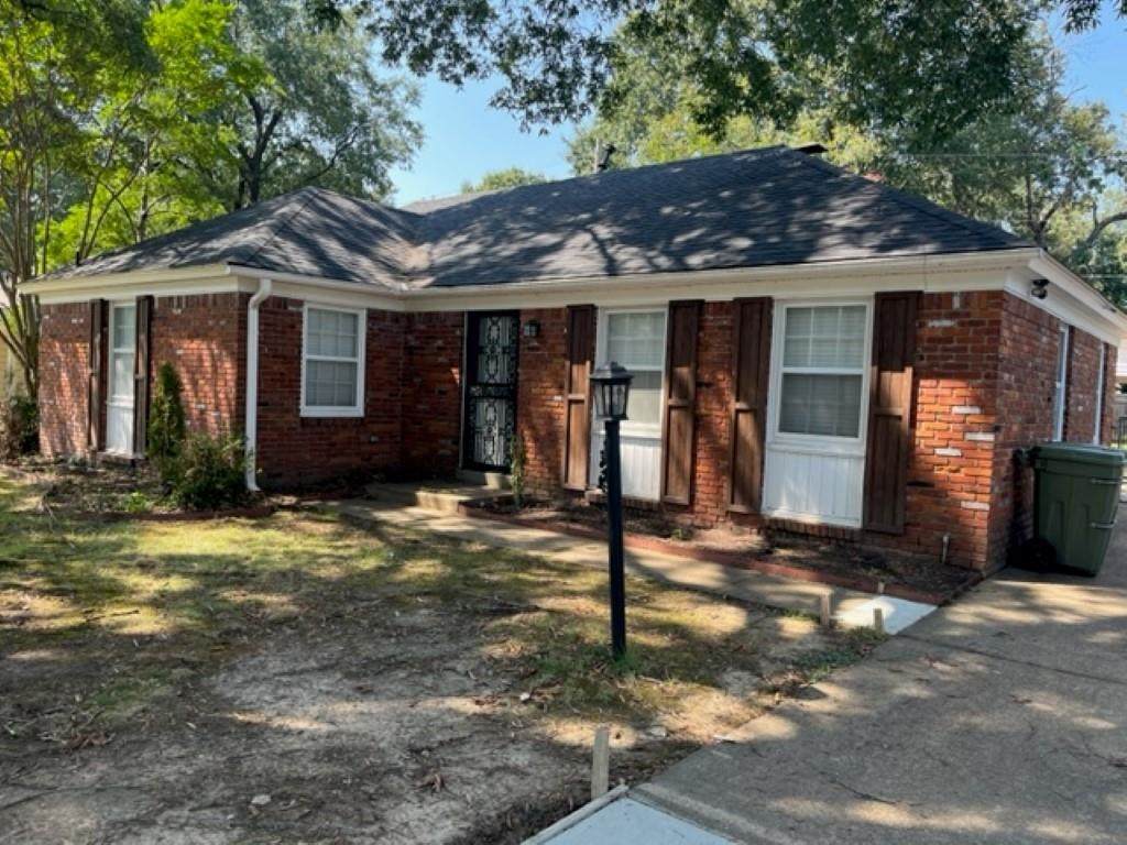 5542 Lyford Ave - Photo 1