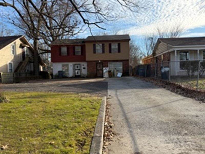 3049 Carnes Ave - Photo 1